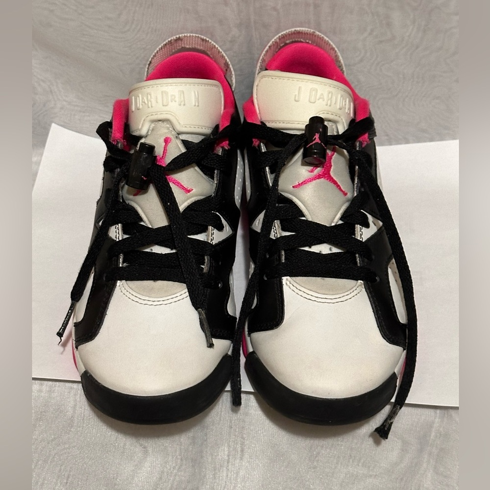 Nike Air Jordan 6 Retro Low GS Fierce Pink (big kids)